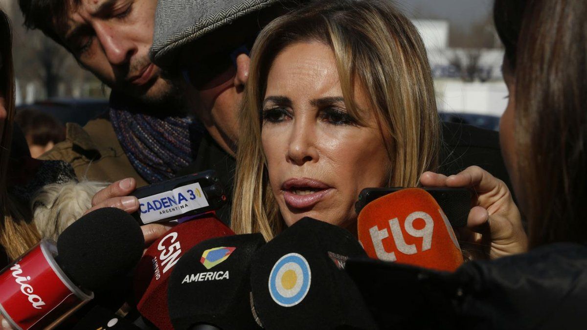 Después del ataque de nervios, López se negó a declarar y habló media hora con su abogada