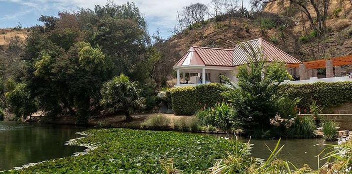 Trabajos de pintura y en madera permitieron que las oficinas estén operativas desde marzo del 2024. Trabajos de pintura y en madera permitieron que las oficinas estén operativas desde marzo del 2024.