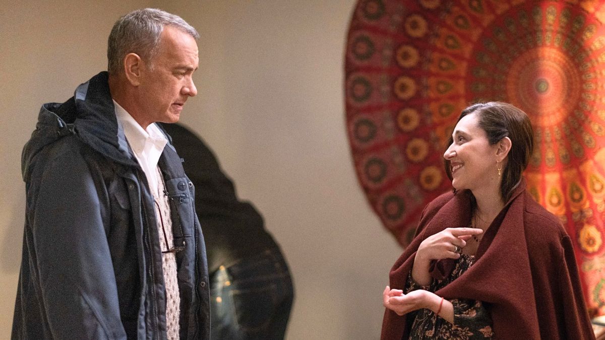 Un viudo cascarrabias y muy obstinado conoce a una familia que se muda a la casa de al lado y forja una amistad que pondrá su mundo patas arriba. Un viudo cascarrabias y muy obstinado conoce a una familia que se muda a la casa de al lado y forja una amistad que pondrá su mundo patas arriba.