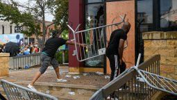 Toque de queda en 25 ciudades de EE.UU. por las protestas antiracistas