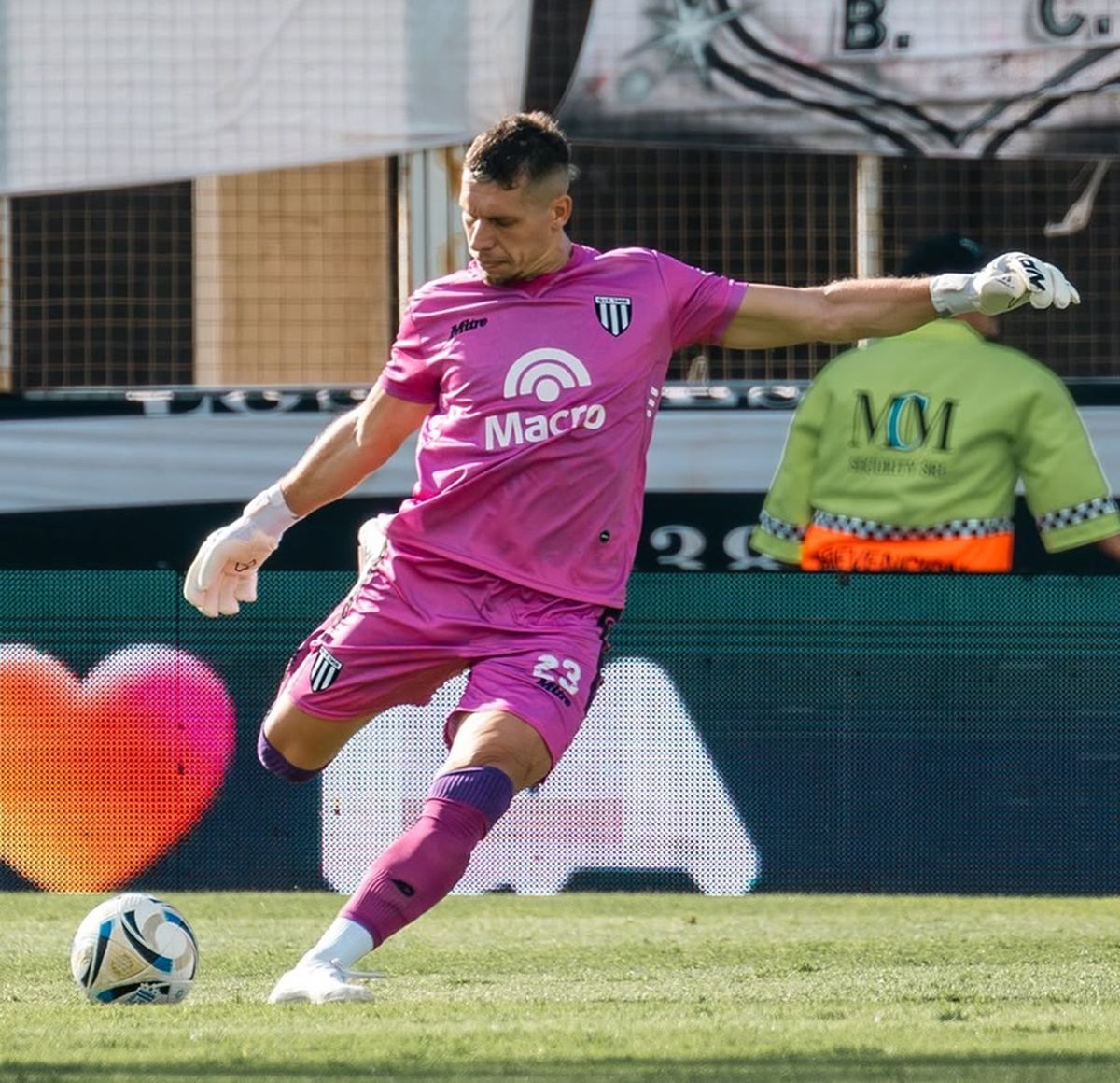 C&eacute;sar Rigamonti, arquero de Gimnasia y Esgrima. Foto: Gentileza.&nbsp;