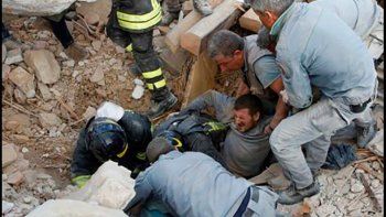 Un terremoto golpeó el centro de Italia: hay decenas de muertos y pueblos destruidos