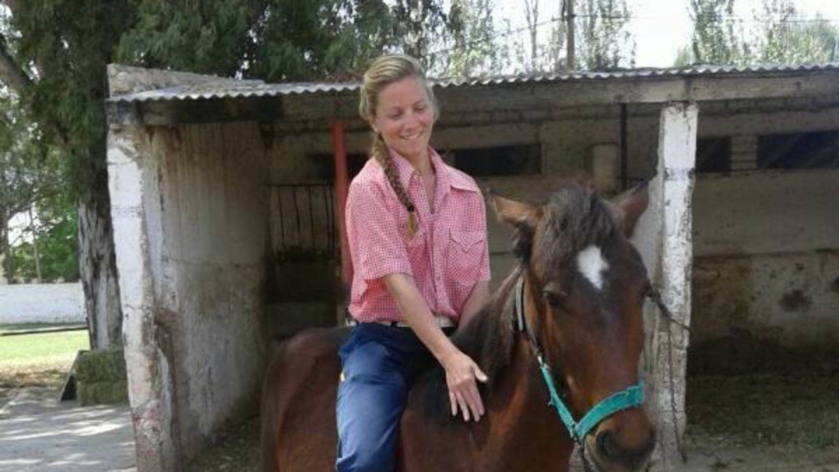 Cecilia Fernández Gimeno tuvo que apelar a la justicia y a las redes sociales para hacer visible su problema con la prepaga y su tratamiento contra el cáncer.