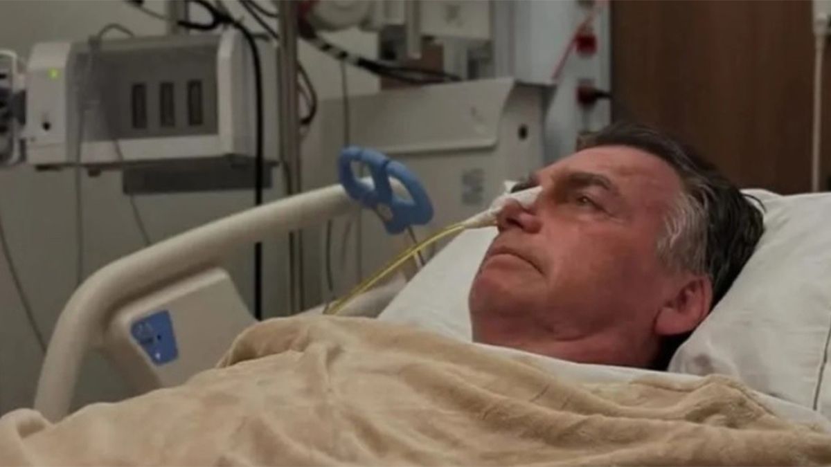 El ex presidente Jair Bolsonaro, condenado por intento de golpe de estado, podrá cumplir prisión domiciliaria durante 90 días. El ex presidente Jair Bolsonaro, condenado por intento de golpe de estado, podrá cumplir prisión domiciliaria durante 90 días.