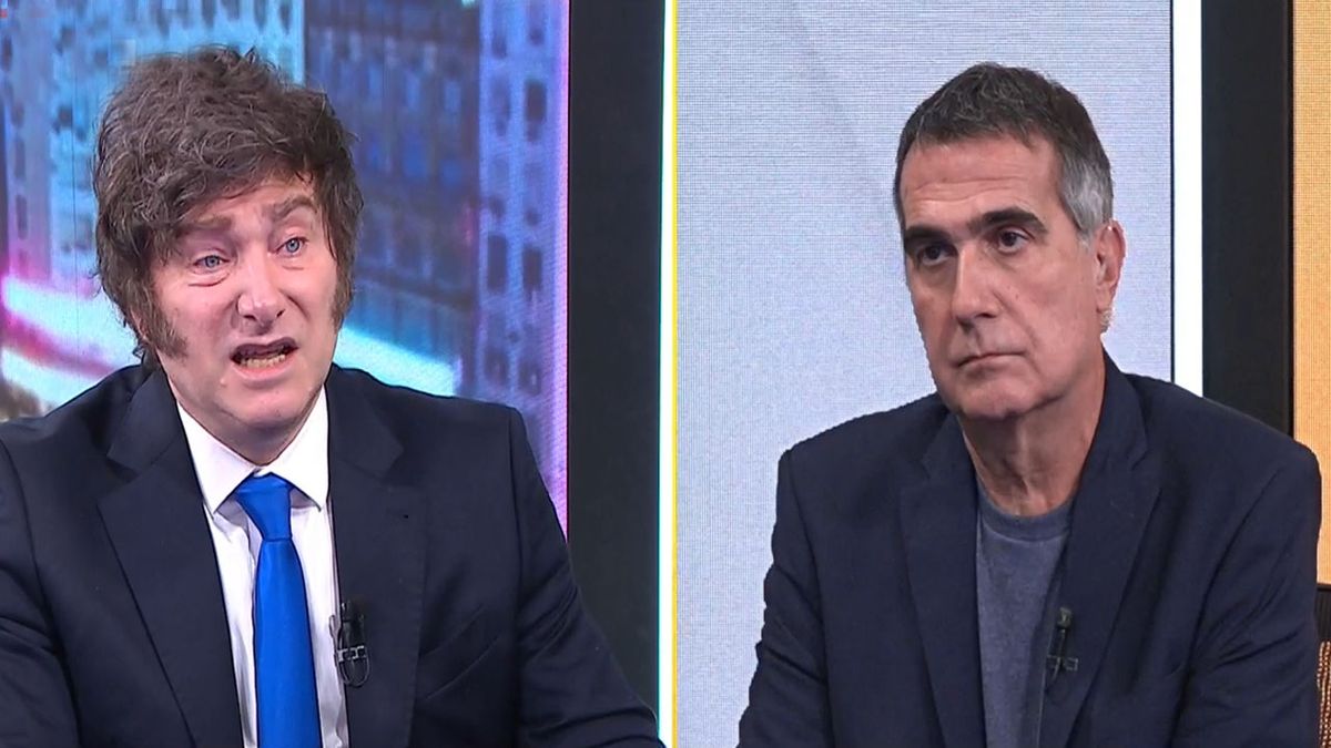 Javier Milei fue entrevistado por Antonio Laje en A24. Javier Milei fue entrevistado por Antonio Laje en A24.
