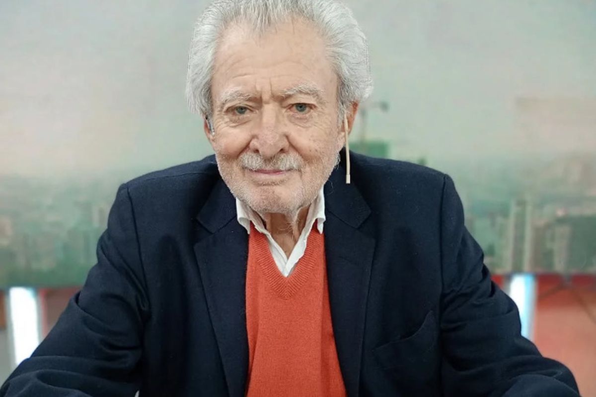 Mario Mactas, reconocido periodista argentino y escritor, falleció este sábado. Dolor en el ambiente de los medios. Mario Mactas, reconocido periodista argentino y escritor, falleció este sábado. Dolor en el ambiente de los medios.