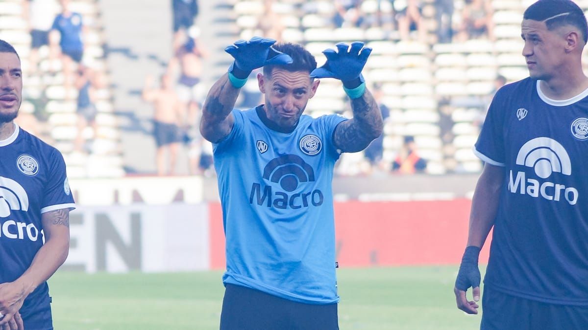 Maximiliano Gagliardo logró en la Lepra sumó su tercer ascenso en el fútbol argentino. Maximiliano Gagliardo logró en la Lepra sumó su tercer ascenso en el fútbol argentino.