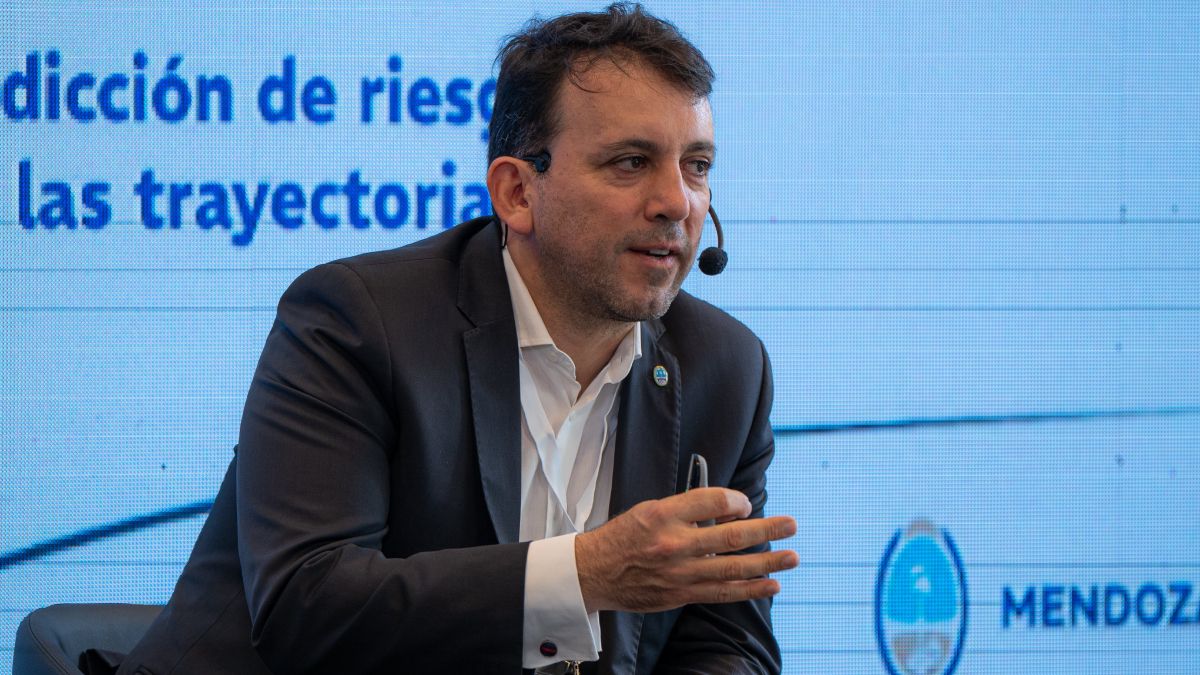 Tadeo García Zalazar, ministro de Educación, Cultura e Infancias.