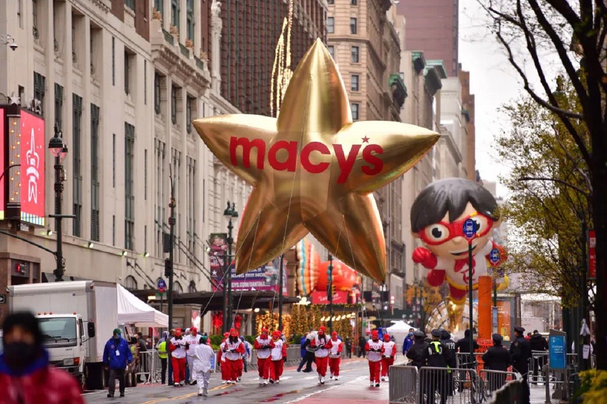 El desfile de Macys es uno de los eventos principales de Acción de Gracias y se realiza en Nueva York.