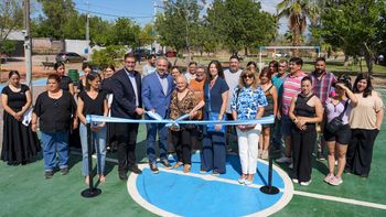 Fundación Grupo América y el Municipio de Maipú inauguraron un nuevo playón deportivo en el barrio El Cuellar Fundación Grupo América y el Municipio de Maipú inauguraron un nuevo playón deportivo en el barrio El Cuellar