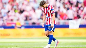 Julián Álvarez se fue silbado por los hinchas del Atlético de Madrid pese al triunfo en la Champions League