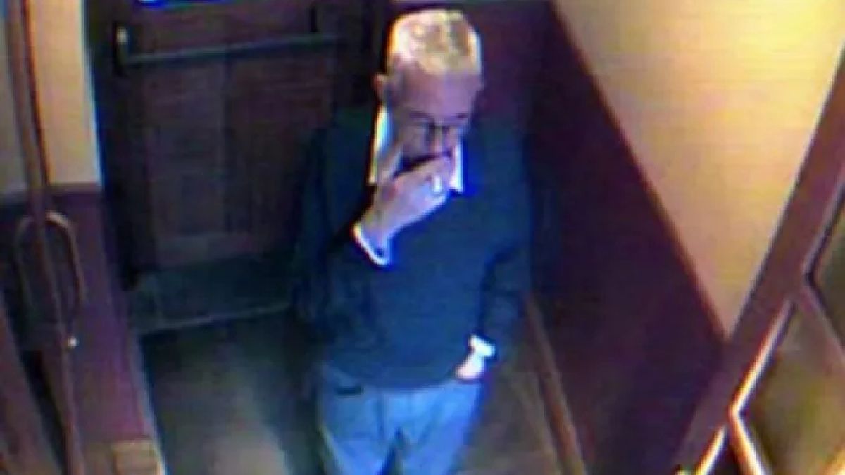 Las últimas imágenes con vida del misterioso hombre en Irlanda. Las últimas imágenes con vida del misterioso hombre en Irlanda.