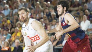 Con Nocioni, Real Madrid le ganó a Barcelona y empató la serie final