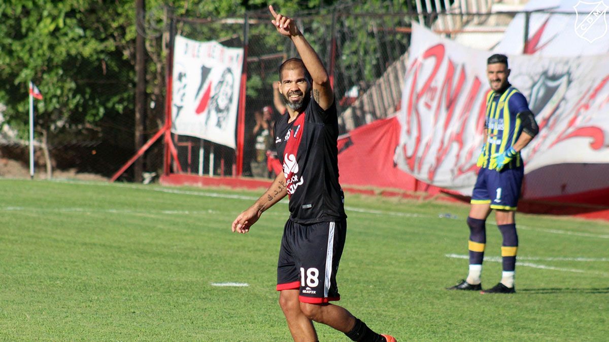 Cristian Taborda y un debut soñado con la camiseta de Maipú