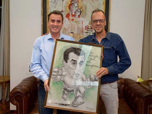 Paco Pérez le pidió una caricatura suya a Carlos Romairone
