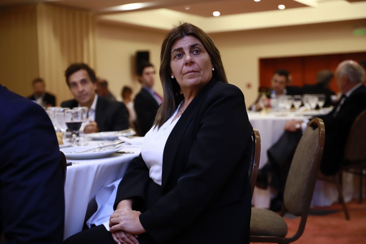 Mariana Juri concurrió a la reunión con empresarios del petróleo que encabezó Alfredo Cornejo. Mariana Juri concurrió a la reunión con empresarios del petróleo que encabezó Alfredo Cornejo.