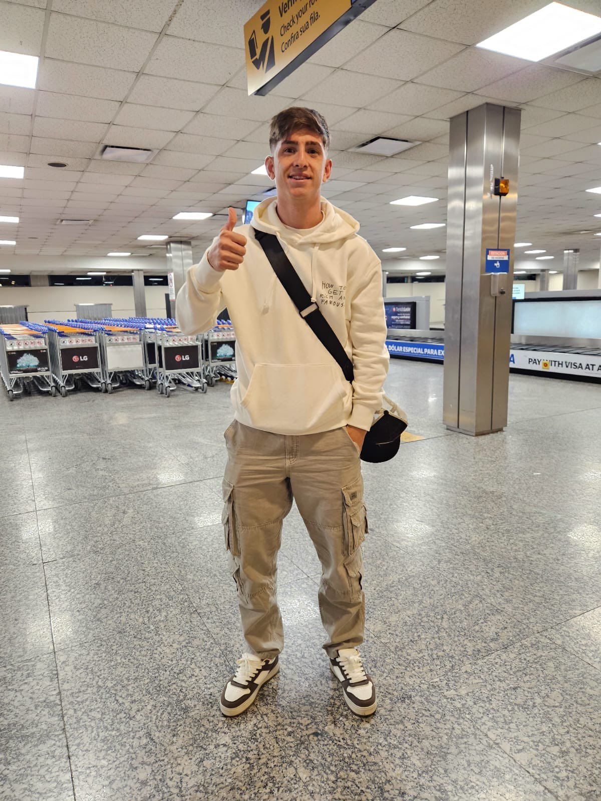 Tomás Belmonte en su vuelta a la Argentina tras su paso por el Toluca de México. Tomás Belmonte en su vuelta a la Argentina tras su paso por el Toluca de México. 
