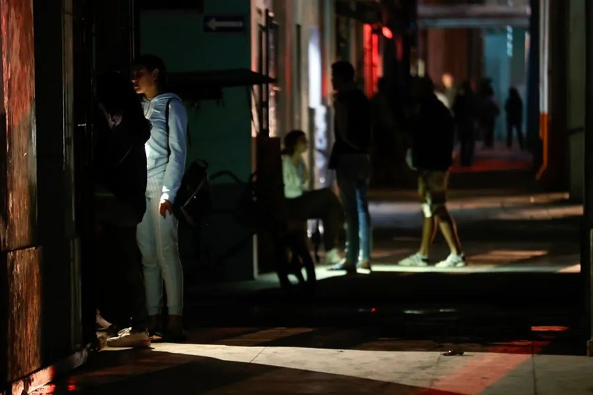 Cuba sufrió un apagón masivo en la noche del viernes. Imagen de EFE. Cuba sufrió un apagón masivo en la noche del viernes. Imagen de EFE.