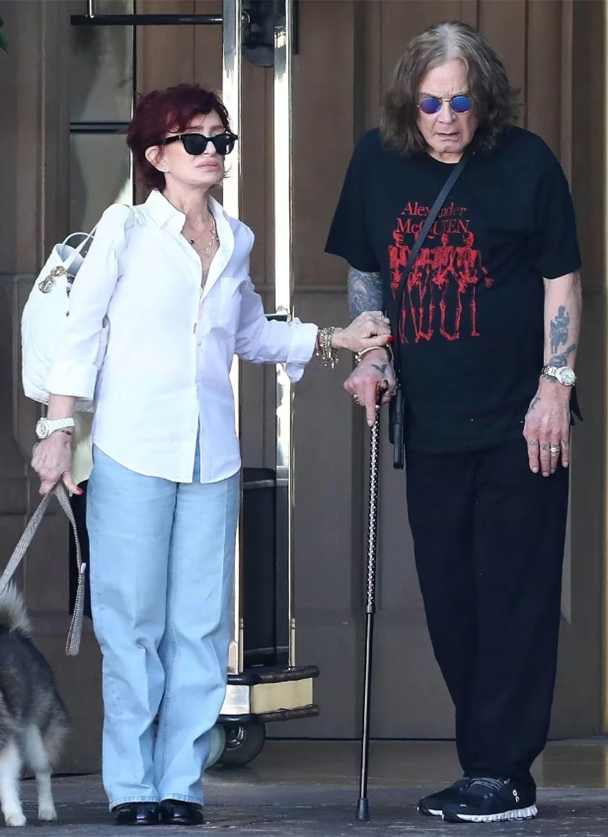 El estado de salud de Ozzy Ousbourne es muy delicado. El estado de salud de Ozzy Ousbourne es muy delicado.