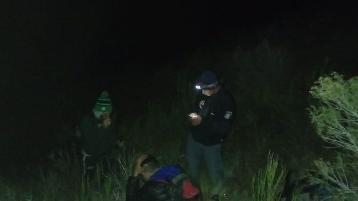 Los policías de la Patrulla de Rescate auxiliaron a tres andinistas en diferentes cerros de Cacheuta durante este fin de semana.