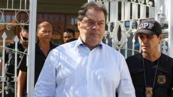 Condenaron a 19 años de cárcel a un ex senador en Brasil