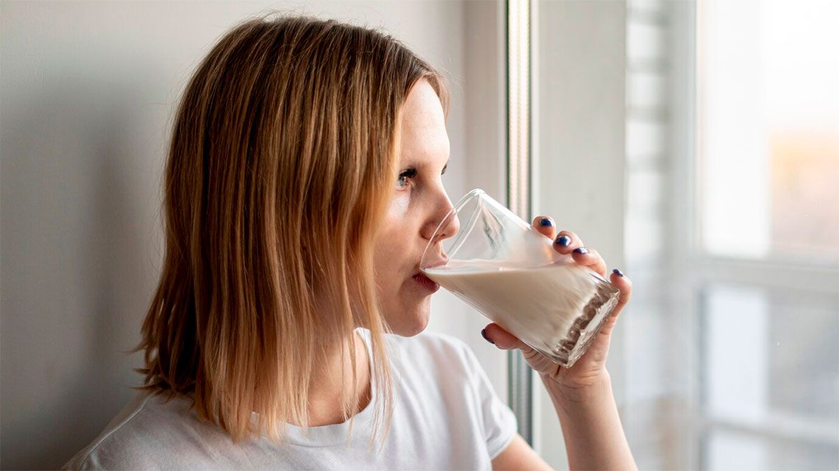 Alimentación saludable: el gran beneficio de tomar un vaso de leche todos los días