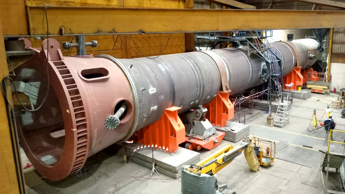 Megaoperativo de tránsito para trasladar el reactor más pesado del país desde IMPSA a YPF