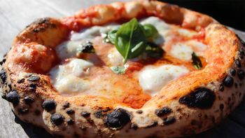 Cómo hacer masa madre con burbujas: la receta para pizzas y pan casero