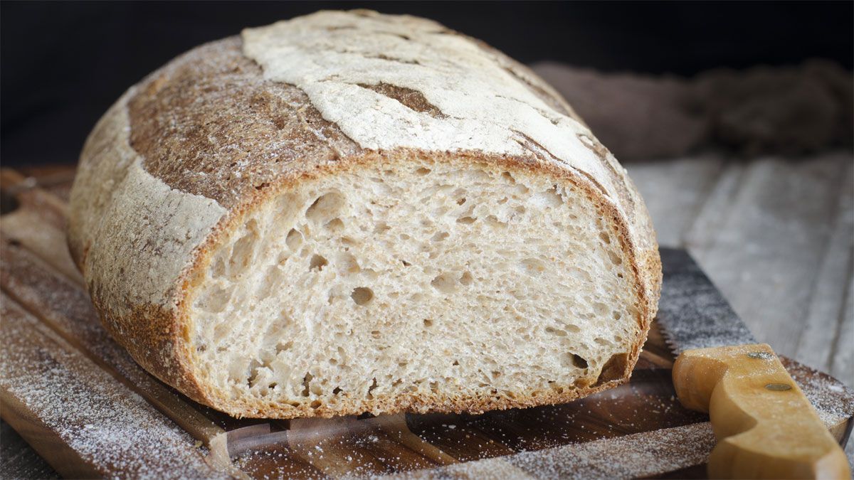 El pan casero con masa para pizza es una de las recetas m&aacute;s simples para preparar en casa.&nbsp;