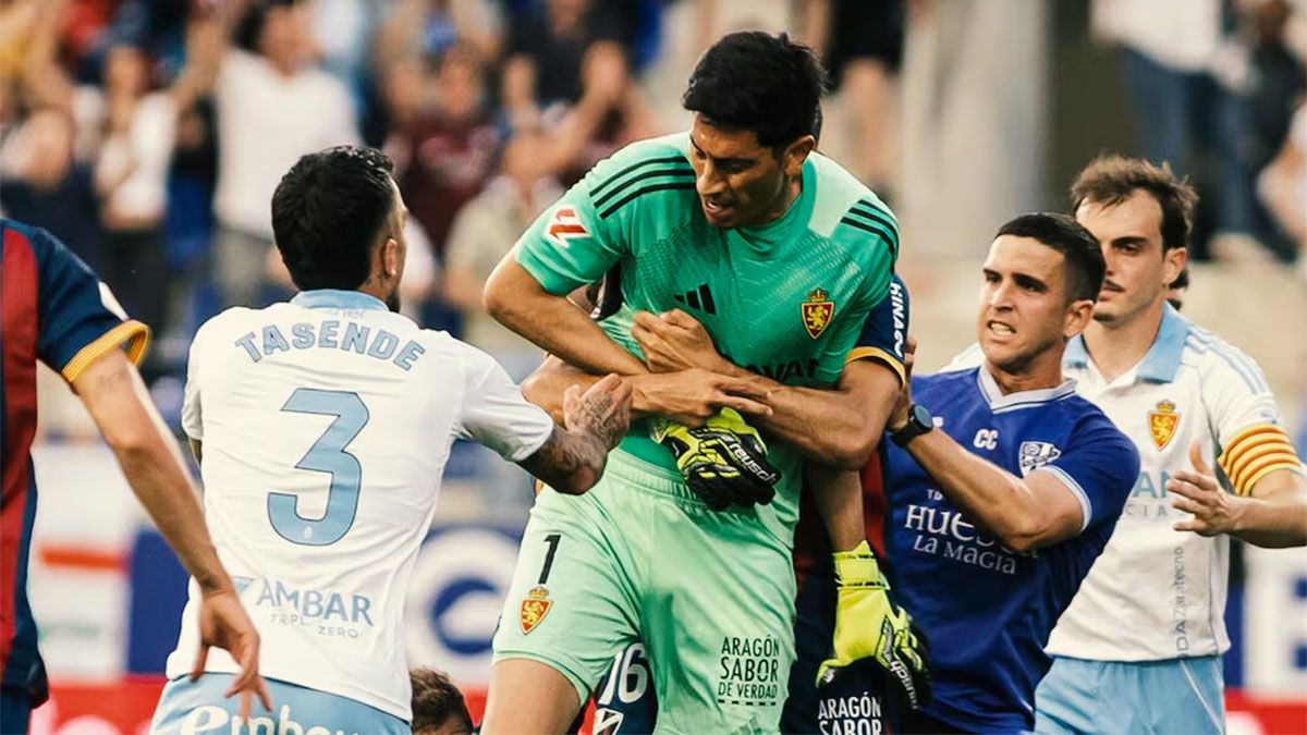 Esteban Andrada se expone a una dura sanción.