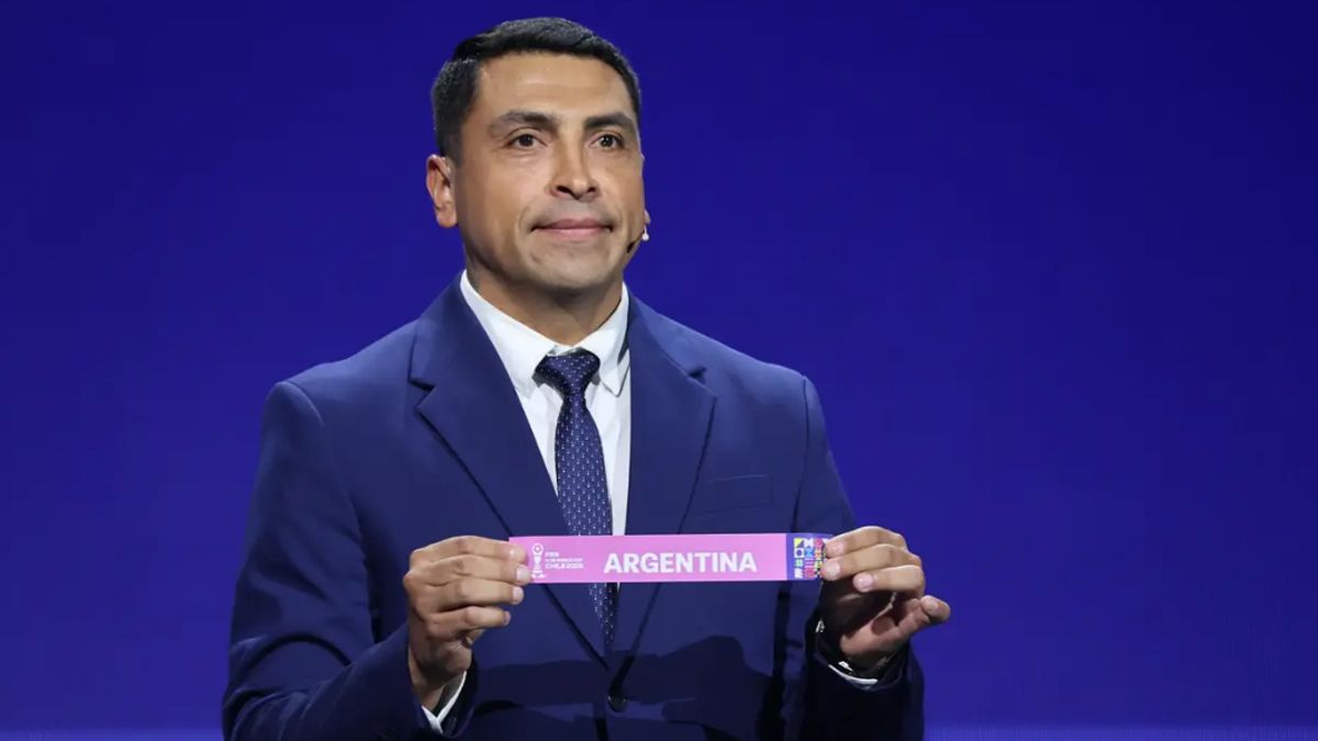 Gonzalo Jara y el anuncio del grupo de Argentina.