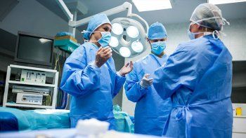 Volvió a la vida en la morgue justo antes de que le hicieran la autopsia