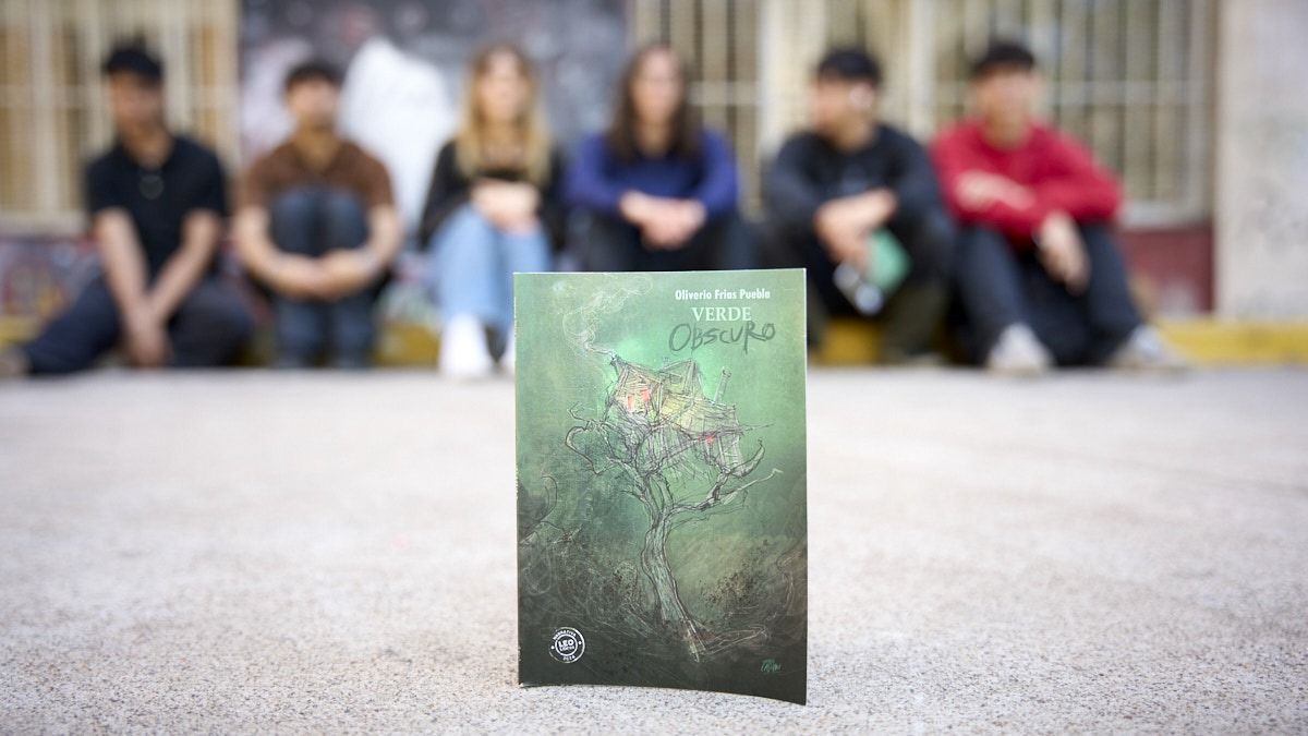 Los cuentos que integran el libro de Oliverio fueron escritos por él entre el 2021 y 2024. Los cuentos que integran el libro de Oliverio fueron escritos por él entre el 2021 y 2024.