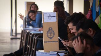 Pan dulce y campaña: en 6 comunas las elecciones competirán con la Navidad Pan dulce y campaña: en 6 comunas las elecciones competirán con la Navidad