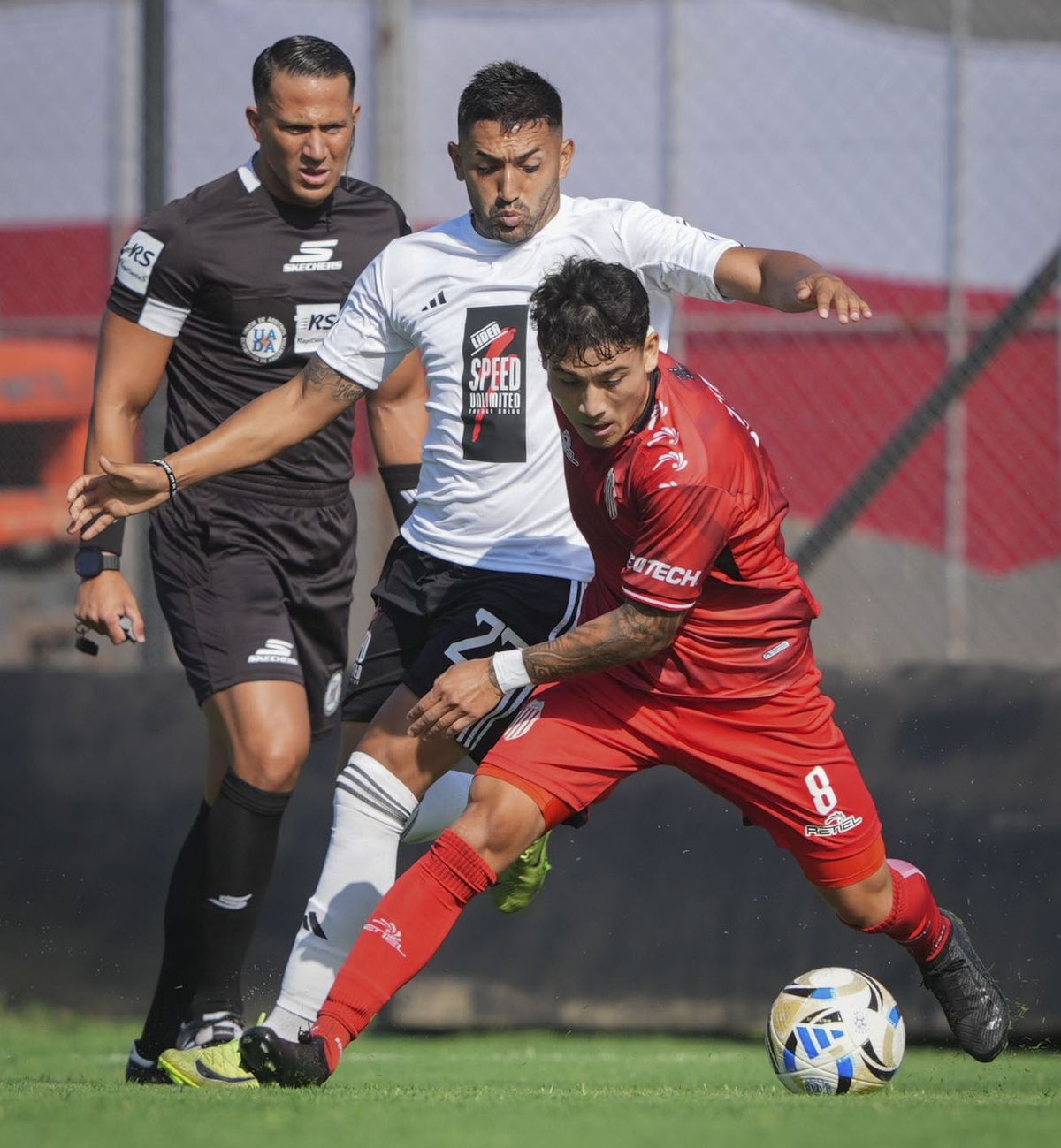 Fue empate entre Barracas y Riestra en el Torneo Apertura.
