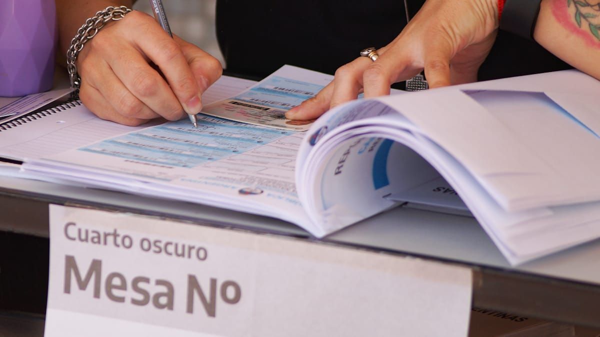 El gobierno estableció la remuneración para las autoridades de mesa y judiciales