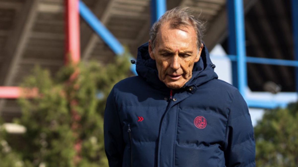 Russo debe decidir entre San Lorenzo y Boca.