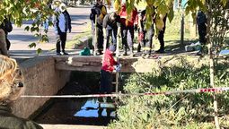 La muerte de un hombre dentro de una acequia causó conmoción en calles San Martín y Maza, de Las Heras.