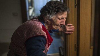 Una anciana de 85 años fue salvada por un club de fútbol luego de que fuera desahuciada