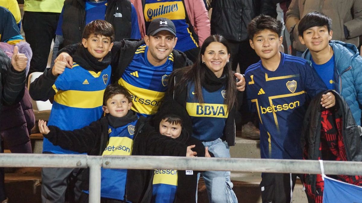 Muchas familias fueron a ver a Boca y Almirante Brown por la Copa Argentina. Muchas familias fueron a ver a Boca y Almirante Brown por la Copa Argentina.