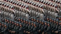 China puso en marcha al ejército más grande del mundo y lo mostró en uno de los desfiles militares más monumentales China puso en marcha al ejército más grande del mundo y lo mostró en uno de los desfiles militares más monumentales