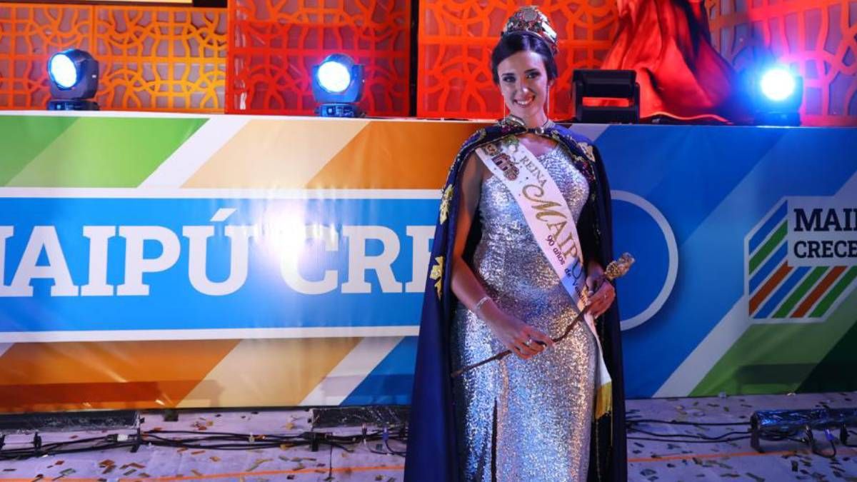 Julieta Crespi fue electa reina de la Vendimia de Maipú en una fiesta que homenajeó a veteranos de Malvinas