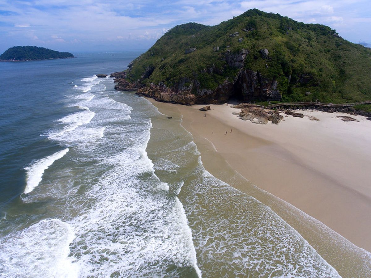 Las playas vírgenes y extensas de Ilha do Mel. Imagen: Pexels. Las playas vírgenes y extensas de Ilha do Mel. Imagen: Pexels.