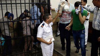 Egipto absolvió a 26 hombres en un juicio contra que buscaba condenar actos homosexuales