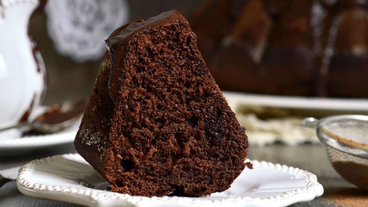 Recetas: budín de chocolate cremoso sin gluten, con 4 ingredientes y en 15 minutos. Recetas: budín de chocolate cremoso sin gluten, con 4 ingredientes y en 15 minutos.