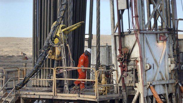 Petroleros van al paro por despidos en empresa de energía de Neuquén