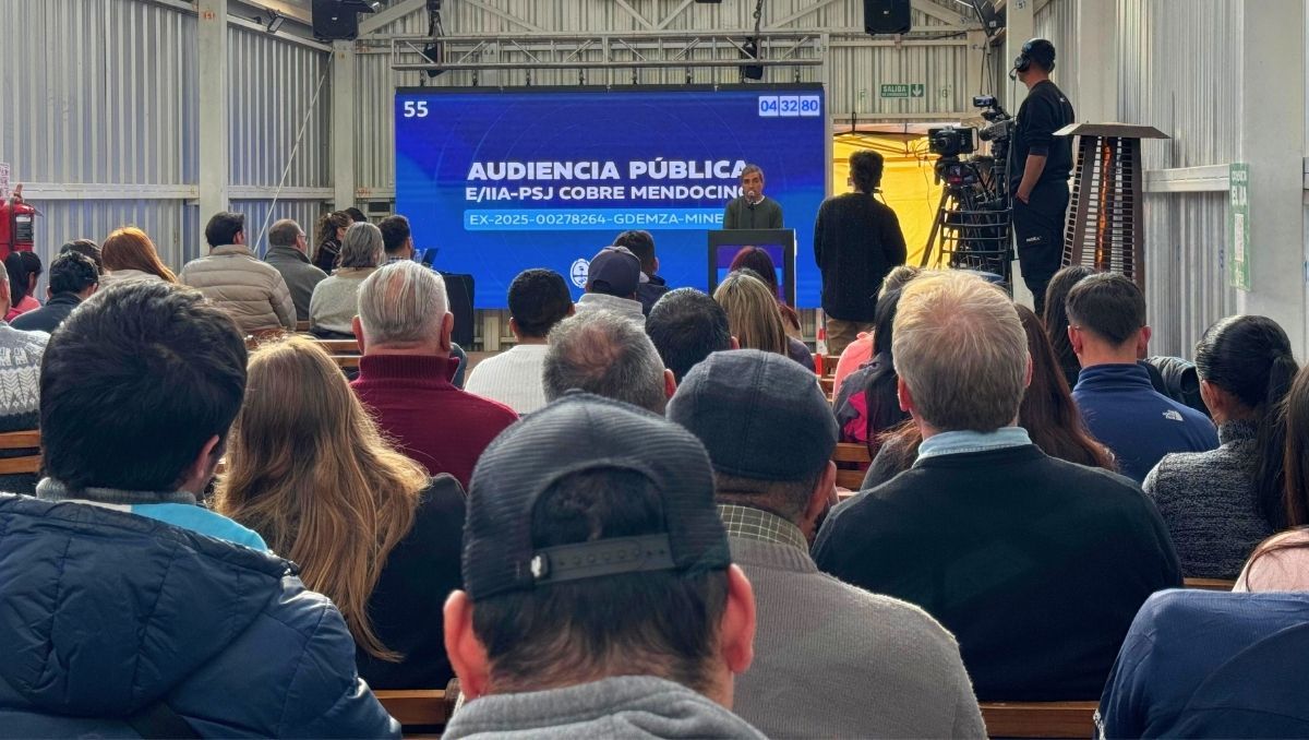 La Audiencia Pública de PSJ Cobre Mendocino se desarrolló durante 10 días, con una importante participación de la ciudadanía, de técnicos y académicos. La Audiencia Pública de PSJ Cobre Mendocino se desarrolló durante 10 días, con una importante participación de la ciudadanía, de técnicos y académicos.