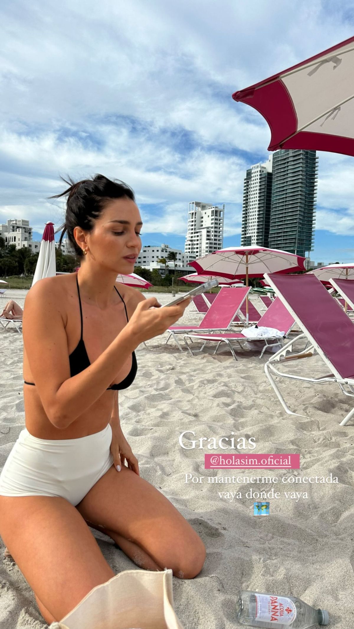 Zaira Nara reina de las ultra transparencias y culotte a la vista desde las  playas de Miami