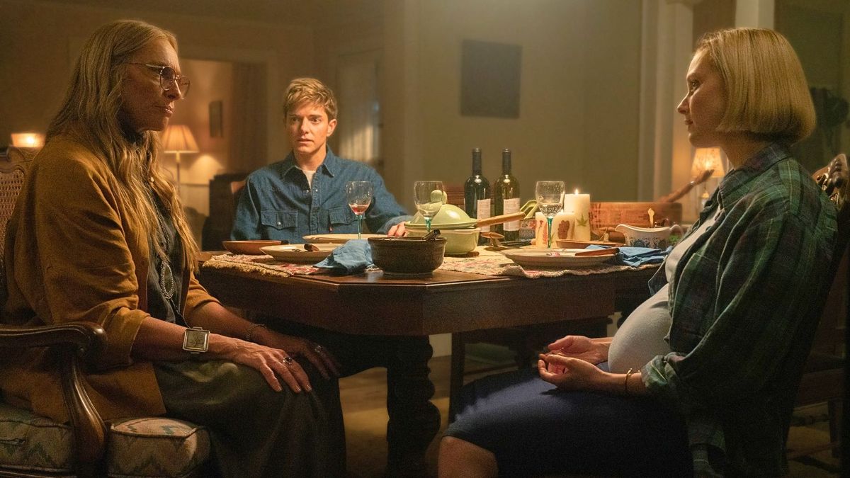 Tonni Collette, Sarah Gadon y Mae Martin son los protagonistas de esta serie de Netflix.