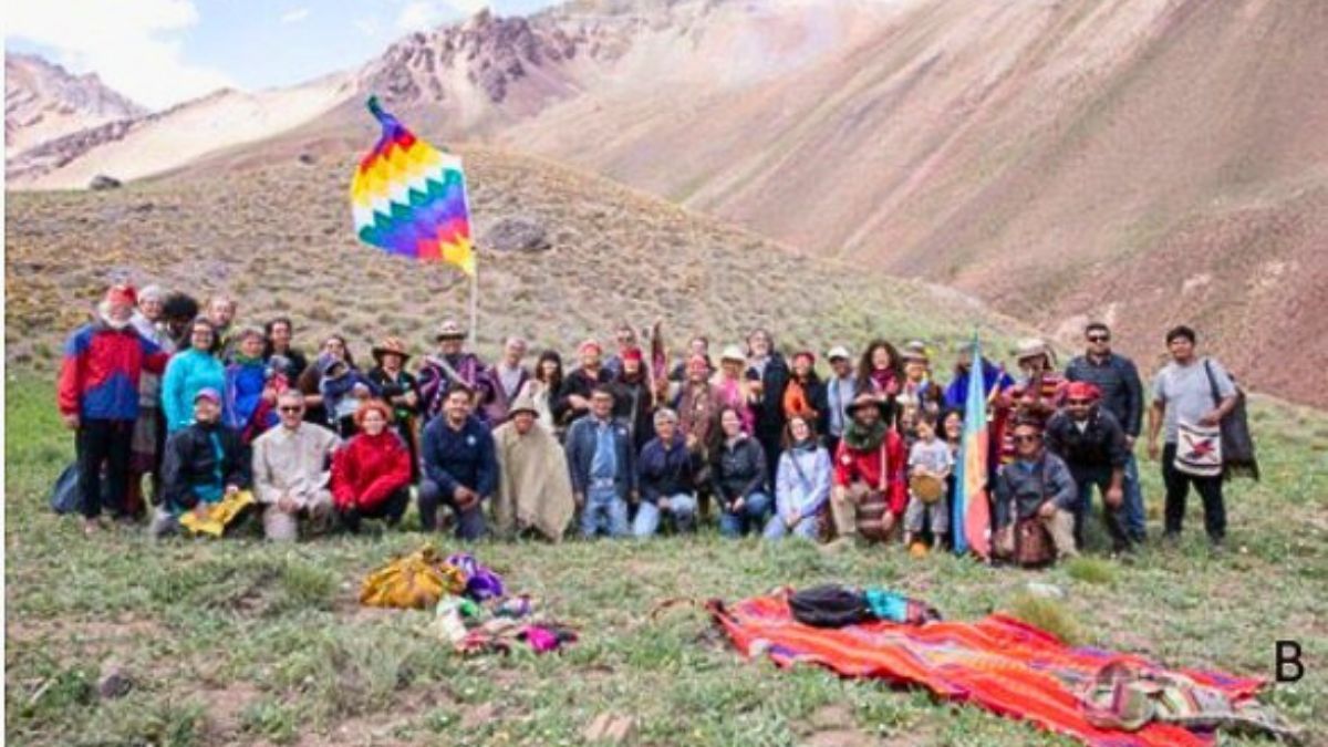 La comunidad andina de Guaitamari en Uspallata, fueron quienes bregaron durante 40 años por la restitución del cuerpo del niño del Aconcagua La comunidad andina de Guaitamari en Uspallata, fueron quienes bregaron durante 40 años por la restitución del cuerpo del niño del Aconcagua